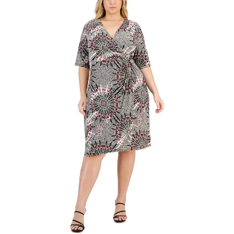 Maternity DressConnected Apparel Womens Plus Midi Short Sleeve Wrap Dress