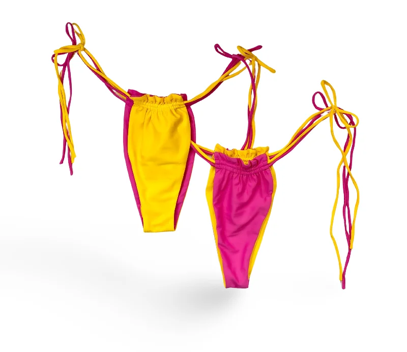 Colorful Female SwimwearReversible Ruffled Bermuda Bikini Bottoms