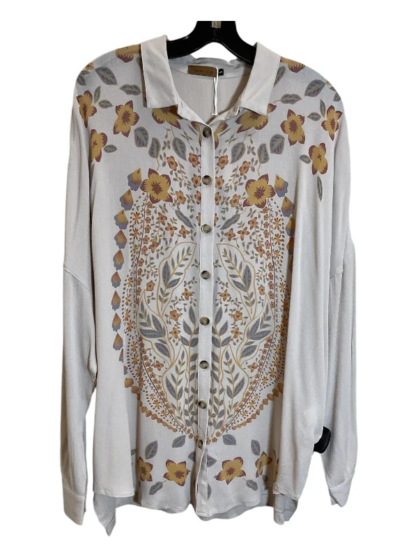 women's tops for those who seek both style and comfortBlouse Long Sleeve By Clothes Mentor In Tan, Size: S