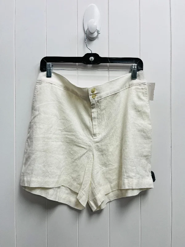 women's high-slung shortsWhite Shorts Liz Claiborne, Size 10