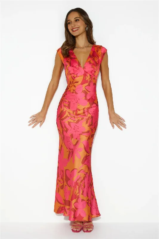 Sweetheart Neckline DressWe Have History Maxi Dress Orange