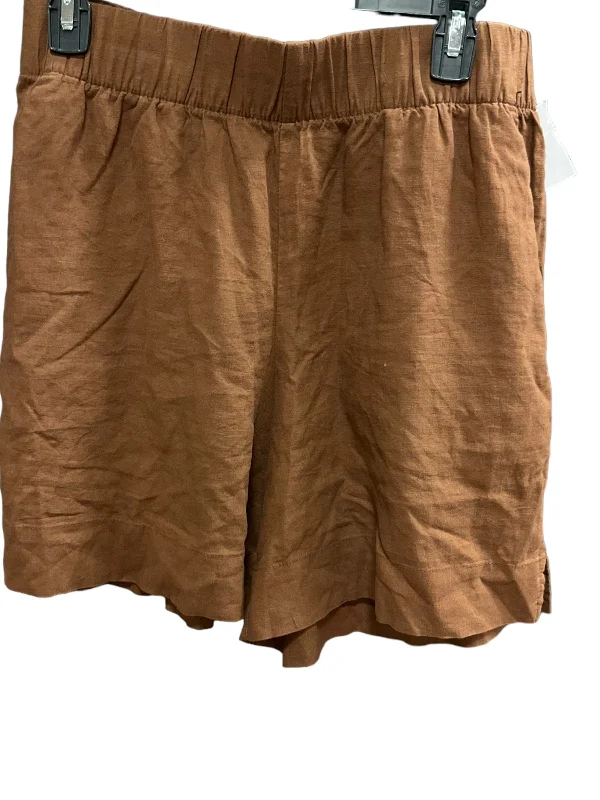 women's petite shortsBrown Shorts Gap, Size M