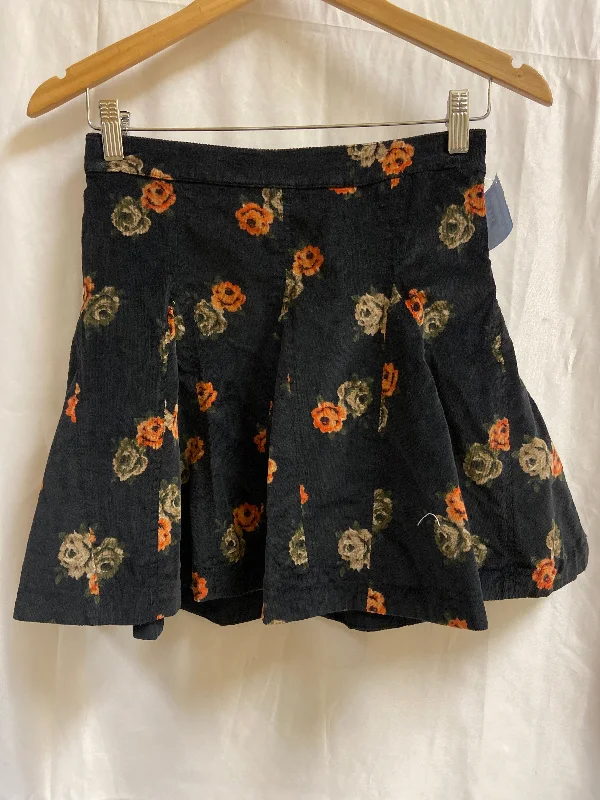 women's floral skirtsSkirt Mini & Short By Free People  Size: 2