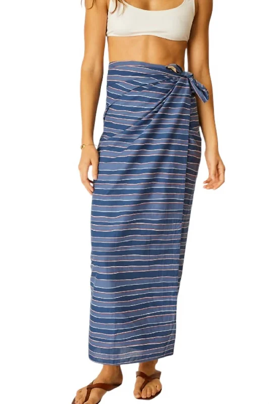 Striped Female SwimwearCotton Stripe Sarong In Batik Stripe Navy