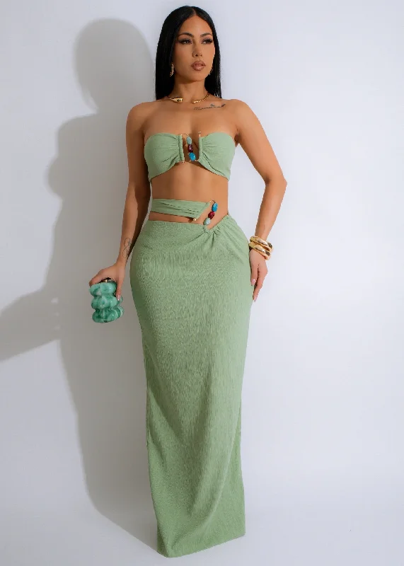 Plus-Size DressCan't Forget Me Skirt Set Green