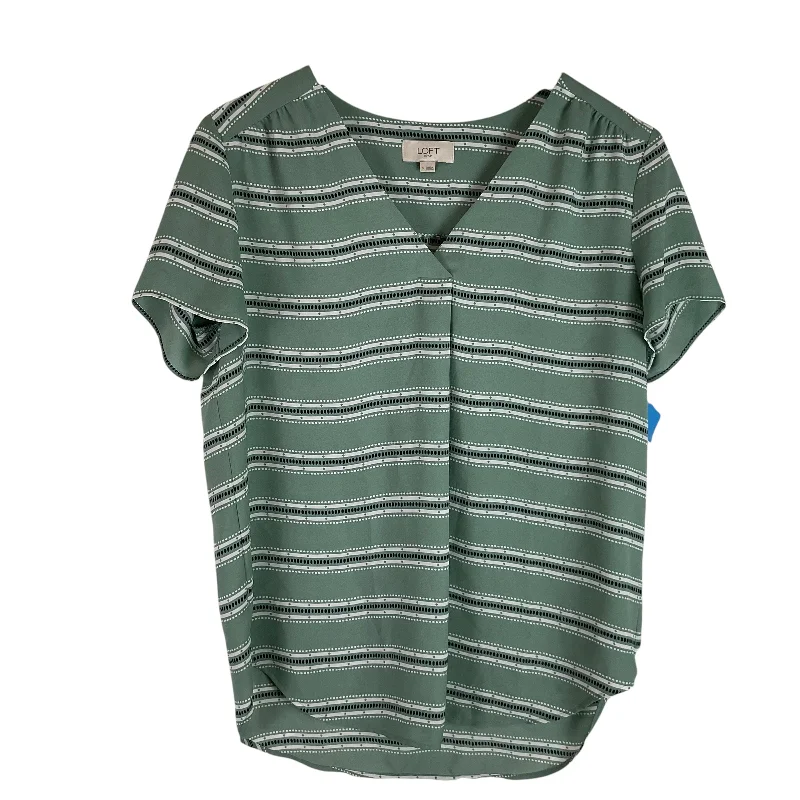 women's tops for those who appreciate subtle and muted tonesTop Short Sleeve By Loft In Green, Size: S